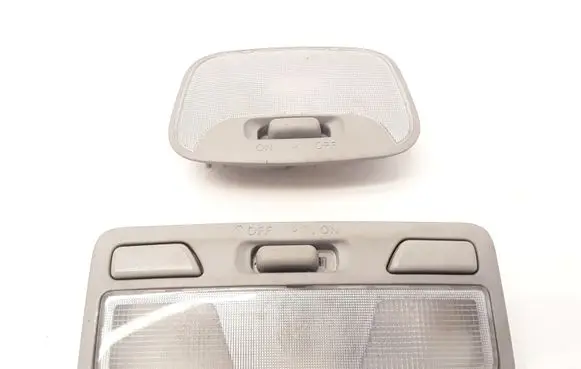 Mitsubishi Lancer Front seat light