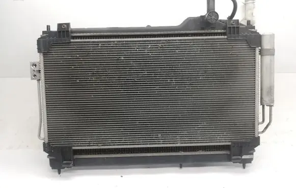 Mitsubishi Outlander Radiator set 160210