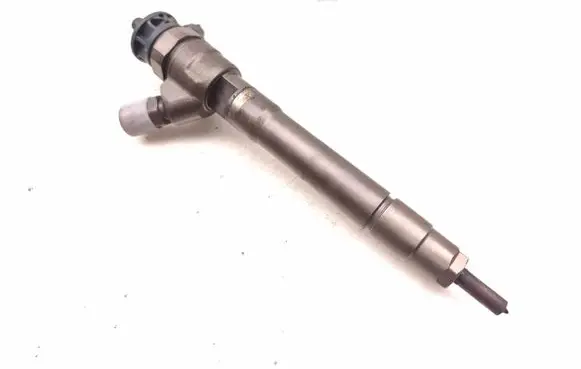 Nissan Qashqai Fuel injector HMLGT1205R 0445110546