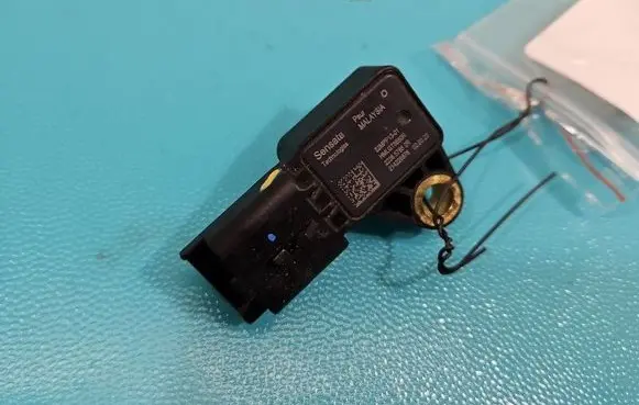Dacia Sandero III Air pressure sensor 223657652R IMPRK1515633