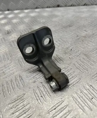 Land Rover Evoque I Front door lower hinge 