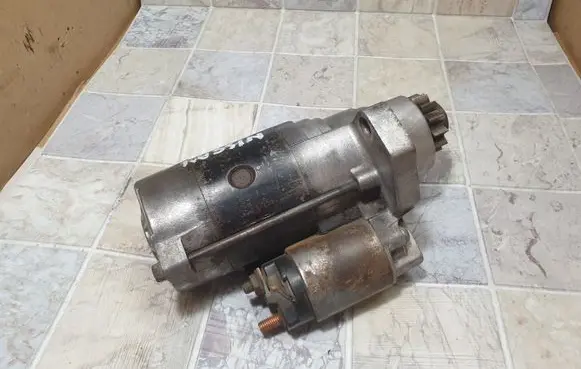 Nissan Primera Starter motor 23300BN302
