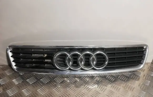 Audi A4 S4 B5 8D Front grill 8D0853651R