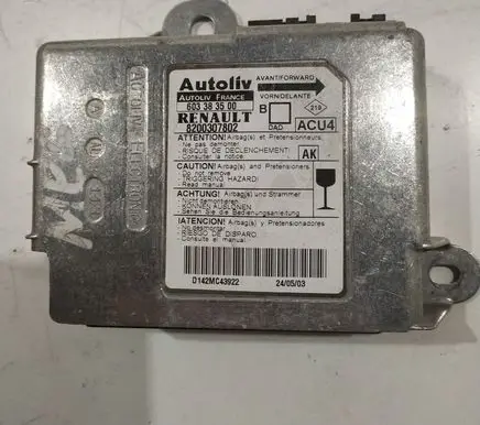 Renault Megane II Airbag control unit/module 603383500 8200307802