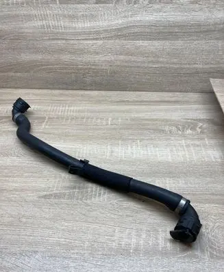 BMW 5 E60 E61 Engine coolant pipe/hose 6985734