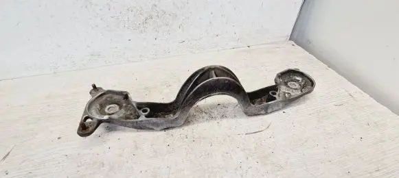 BMW 3 E46 Rear differential/diff mount bracket 1095990