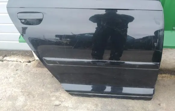 Audi A3 S3 8P Rear door