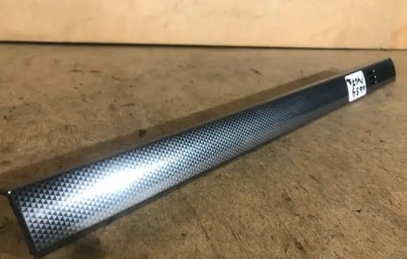 Dashboard glove box trim