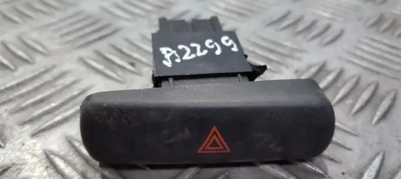 Mitsubishi Carisma Hazard light switch
