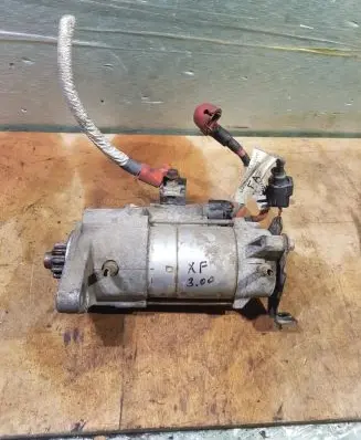 Jaguar XJ X351 Starter motor