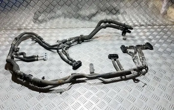 Opel Mokka B Hybrid/electric vehicle battery cooling hoses/tubes DG24136