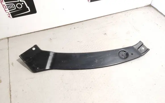 Volkswagen Tiguan Radiator support slam panel bracket 5N0806929A
