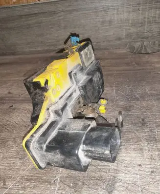 Volvo XC90 Front door lock