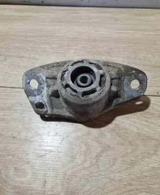 Volkswagen Golf VI Front shock absorber mounting bracket 1k0513351