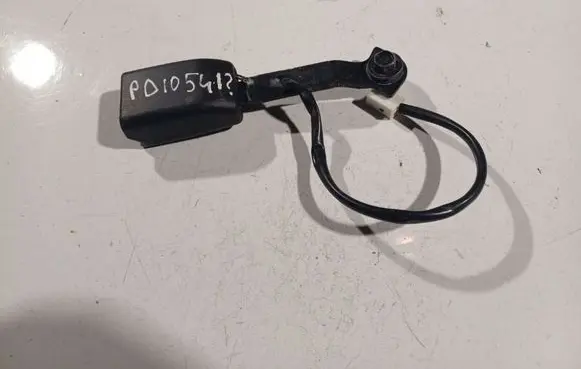 Mazda 6 Front seatbelt buckle 1052248