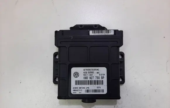 Volkswagen Touareg I Gearbox control unit/module 09D927750BP