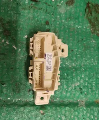 Hyundai Kona I Fuse module 91940-K4020