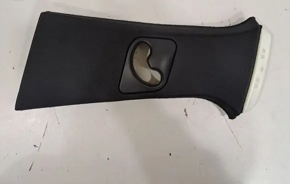 BMW X6 F16 (B) pillar trim (bottom) 7324911