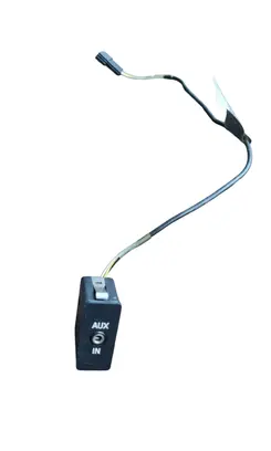 BMW 3 E90 E91 AUX in-socket connector 61316930561 6940237