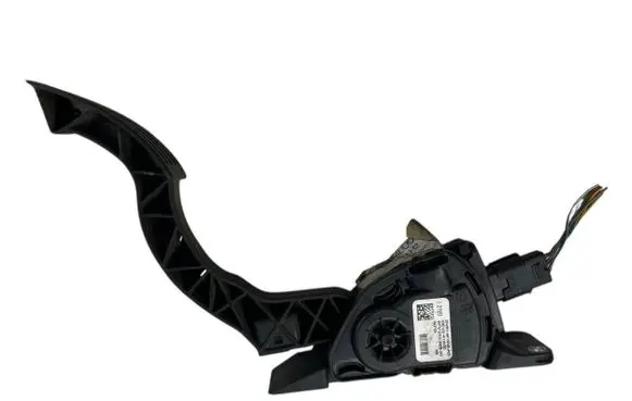 Ford Focus Accelerator throttle pedal BV619F836AB