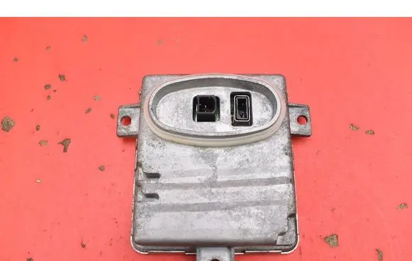 BMW X3 E83 Voltage converter/converter module 6948180