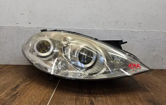 Mercedes-Benz A W169 Headlight/headlamp A1698201261