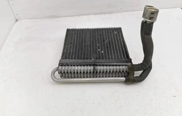 Ford C-MAX I Air conditioning (A/C) radiator (interior) 