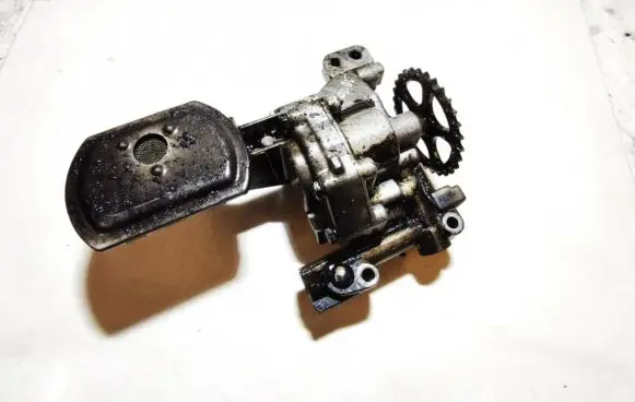 Peugeot 307 Oil pump 9626261520 9431291021