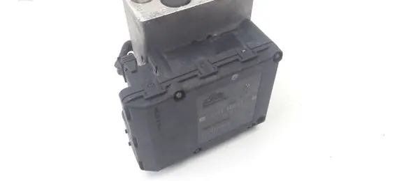 Volkswagen Golf IV ABS Pump 1J0907379Q 1J0614217E