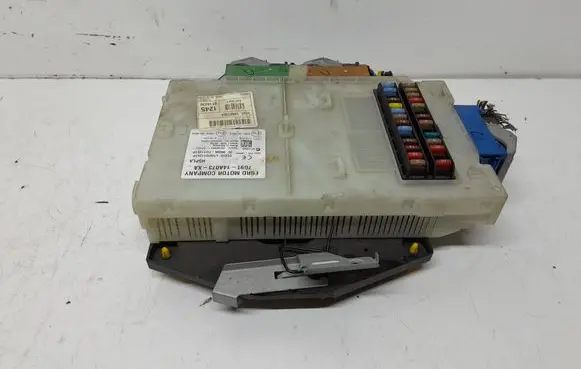 Ford Galaxy Fuse module 7G9T14A073XA 7G9T14A073
