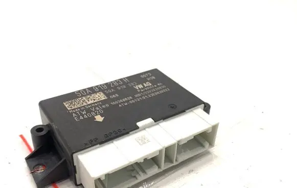 Skoda Scala Parking PDC control unit/module 5QA919283H