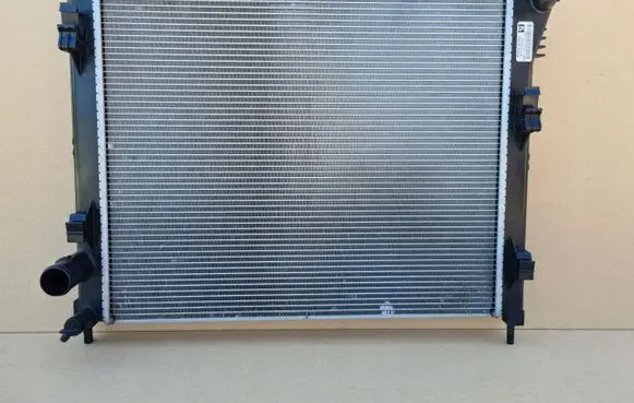 Nissan Pulsar Coolant radiator 578214103ZU0A