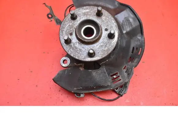 Toyota C-HR I Front wheel hub spindle knuckle 