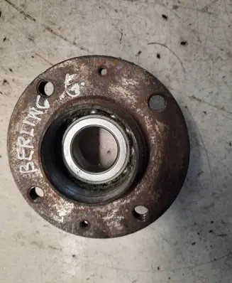 Citroen Berlingo Rear wheel hub