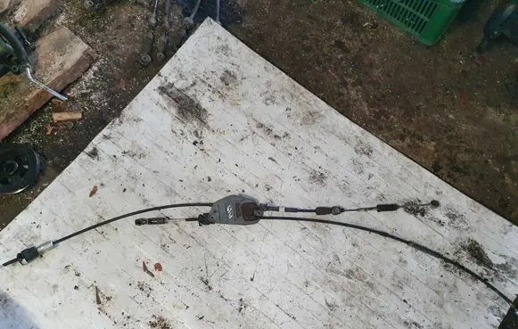 Toyota Auris 150 Gear shift cable linkage NOCODE