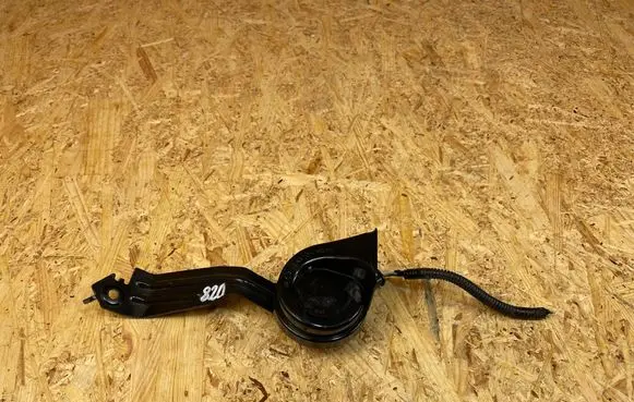 Opel Mokka B Horn signal 9827213580