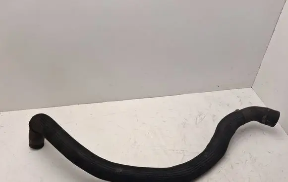Volvo V70 Engine coolant pipe/hose 08671573