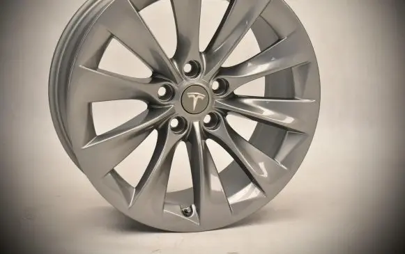 Tesla Model S R19 alloy rim 1059337-00-A 1059337-00-B