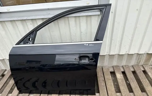 Audi A4 S4 B8 8K Front door