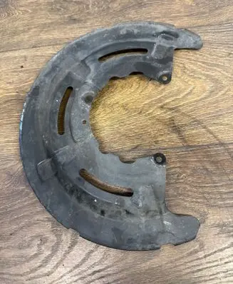 Renault Master III Rear brake disc plate dust cover 441510001R