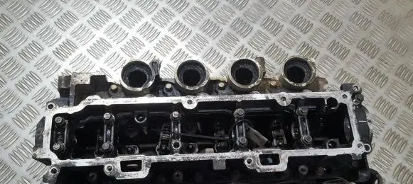 Engine head