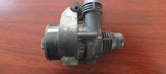 BMW 7 E65 E66 Electric auxiliary coolant/water pump 6922699 BMW6922699