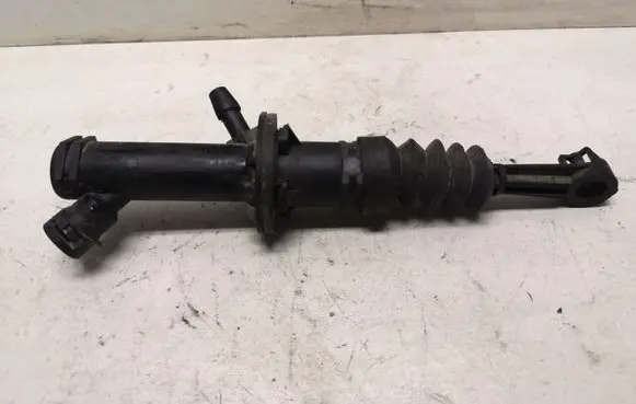 Renault Kangoo II Clutch slave cylinder 8200492742 8200492742E