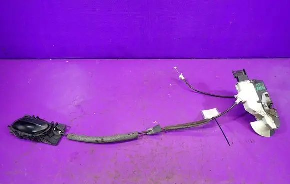 Peugeot Partner Front door lock