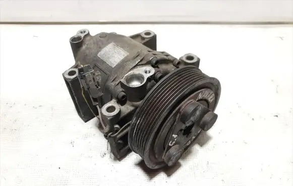 Nissan Navara Air conditioning (A/C) compressor (pump) 92600EB400