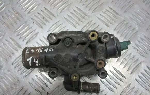 Citroen C4 I Thermostat housing 