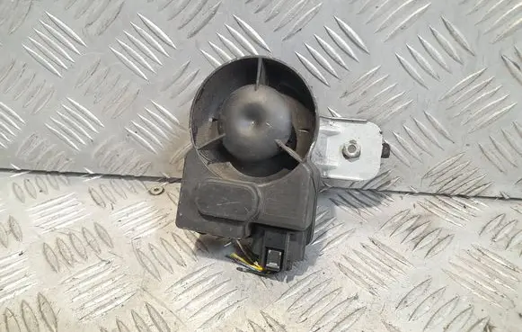 Nissan X-Trail T31 Alarm system siren 4B7876N2B41