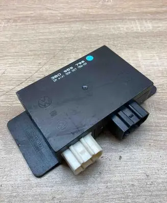 Volkswagen PASSAT B5 Comfort/convenience module 3B0959798 5DK00775600
