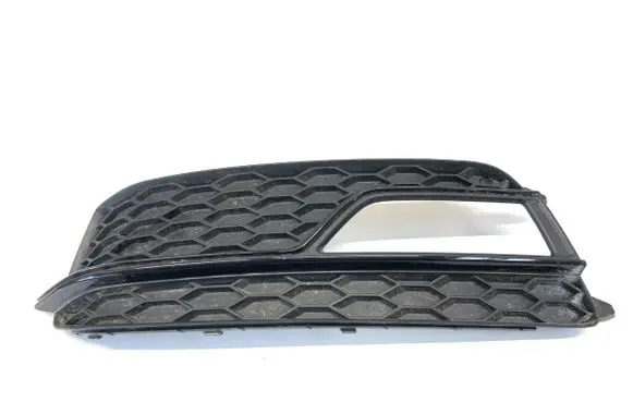 Audi A5 8T 8F Front bumper lower grill 8T0807681K