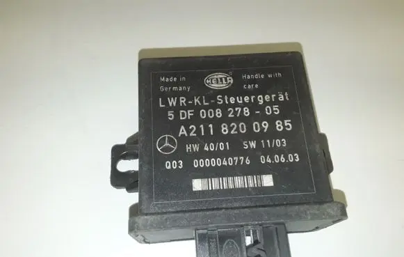 Mercedes-Benz E W211 Light module LCM A2118200985 5DF00827805